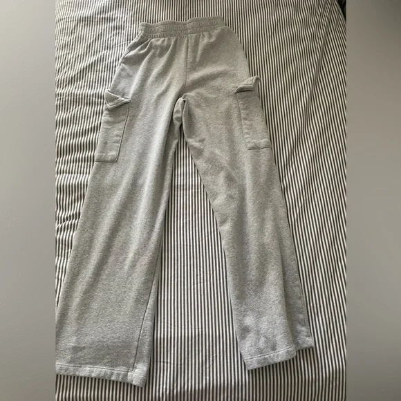 Cargo sweatpants - Picture 2 of 2